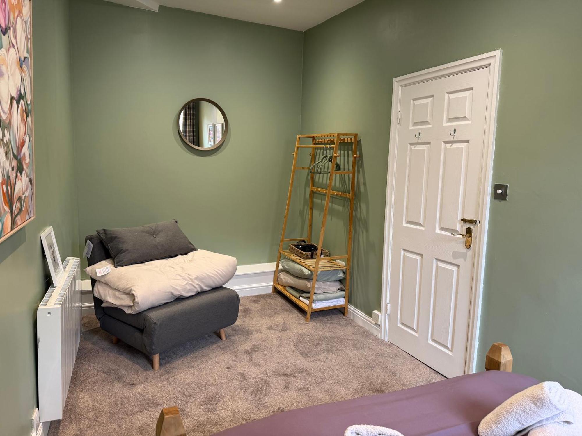 Two-Bedroom House,1758812417:JPEG